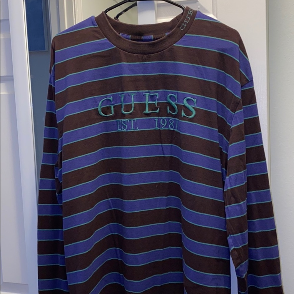 GUESS Men’s Long Sleeve. Size: XL